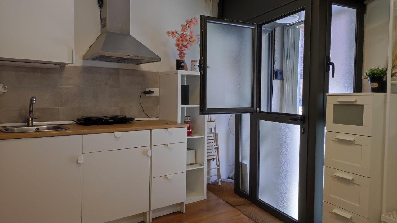 Estudio Barcelona Park Guell Apartment ภายนอก รูปภาพ