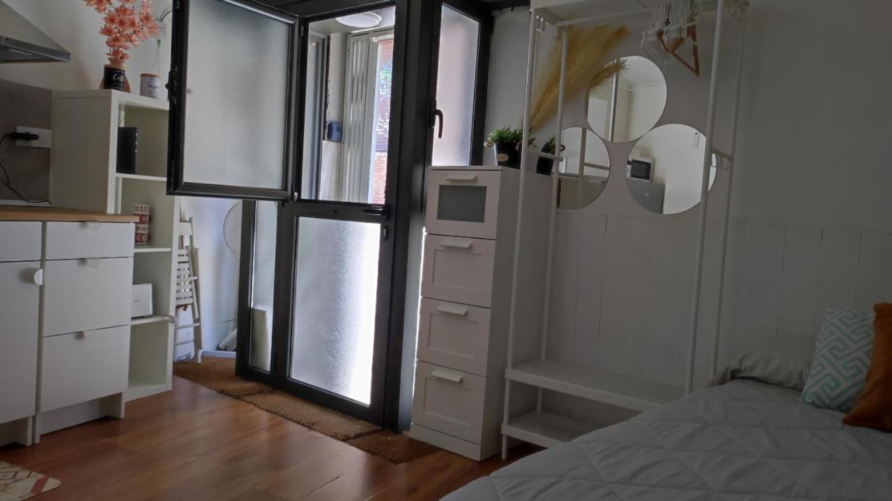 Estudio Barcelona Park Guell Apartment ภายนอก รูปภาพ