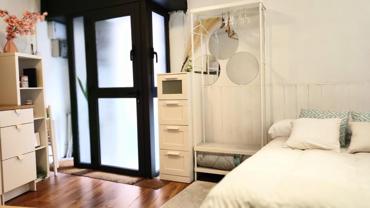 Estudio Barcelona Park Guell Apartment ภายนอก รูปภาพ